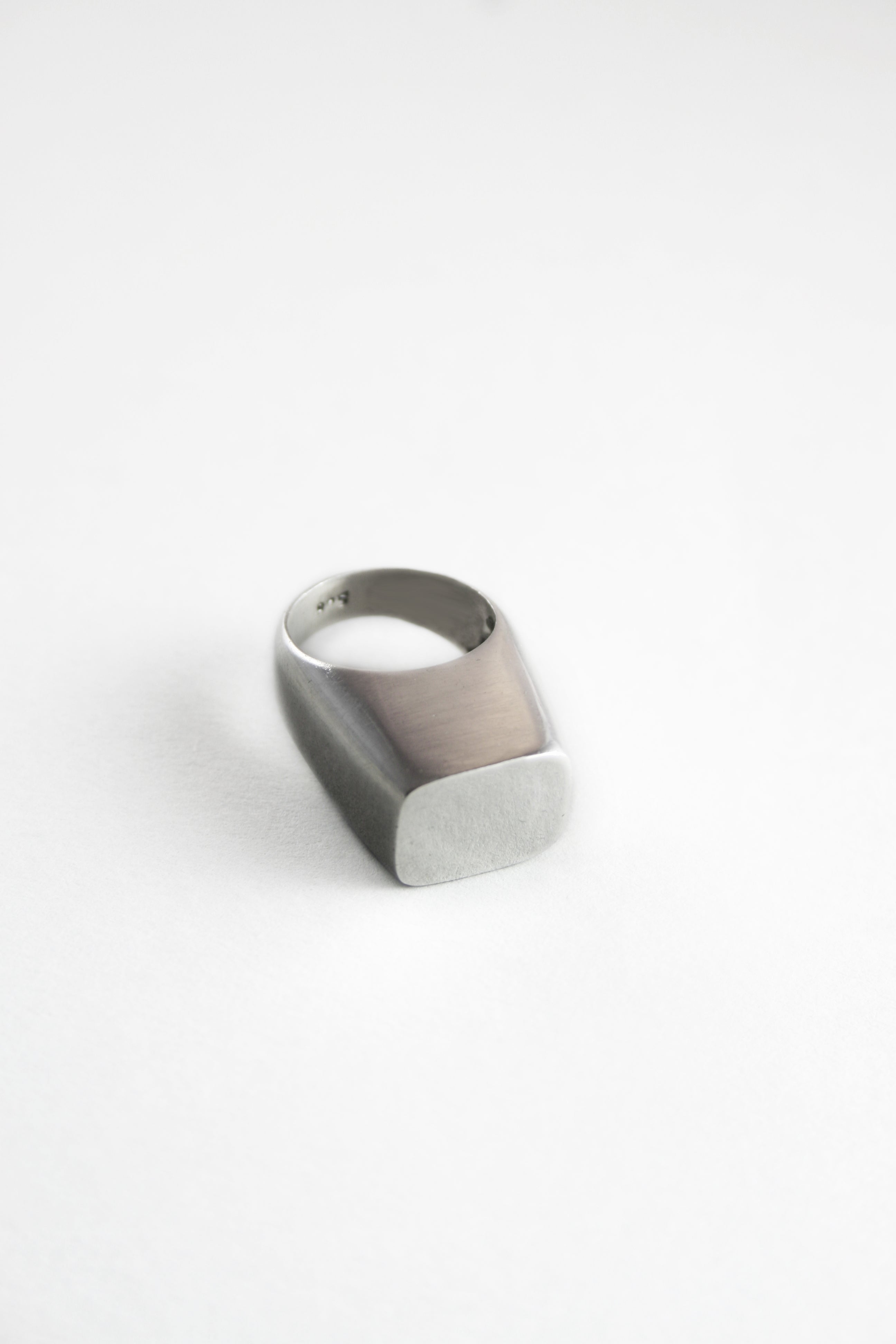 COVA RING (SILVER) - MUTTER METAL WORKS